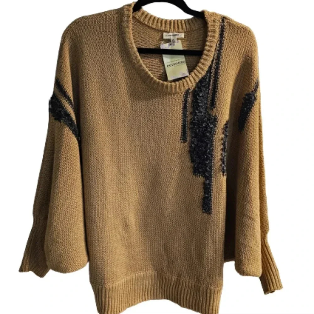 ee:some Textured Knit Detail Batwing Sweater. NWT